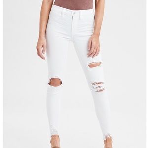 American eagle white skinny jeans